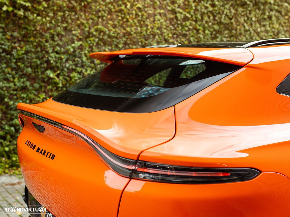 Aston Martin DBX 707 - 17