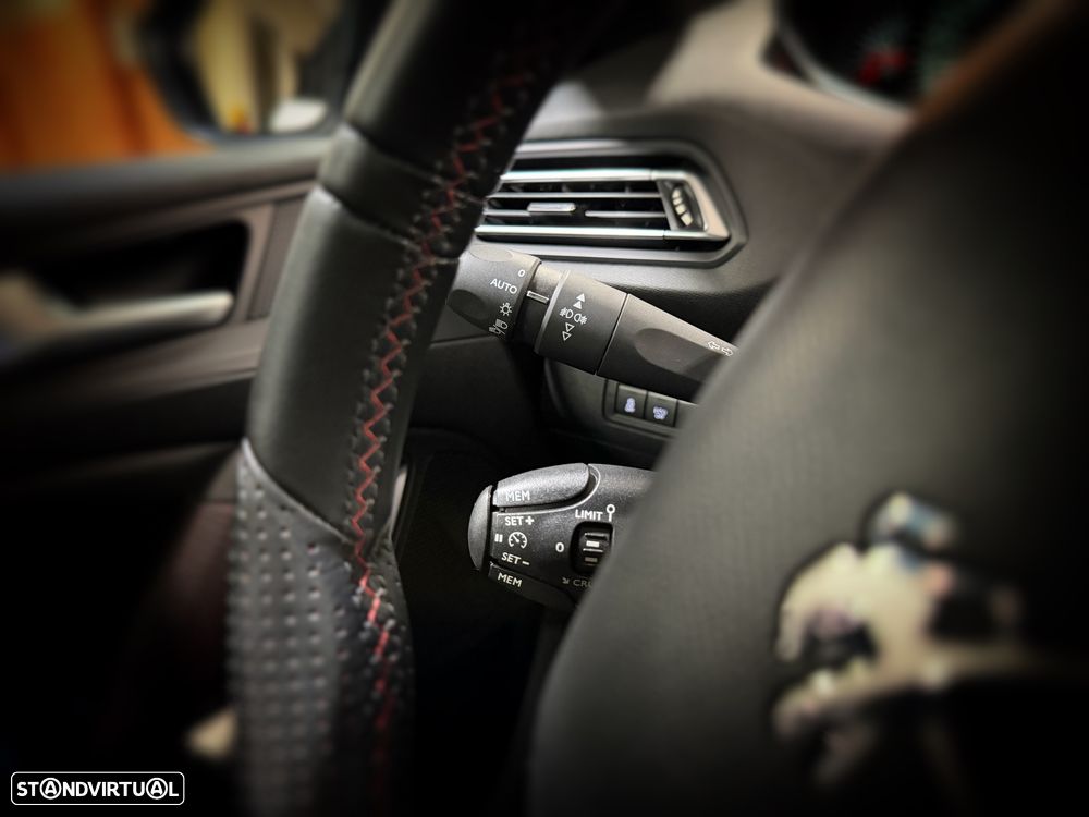 Peugeot 308 SW 1.6 BlueHDi GT Line - 30