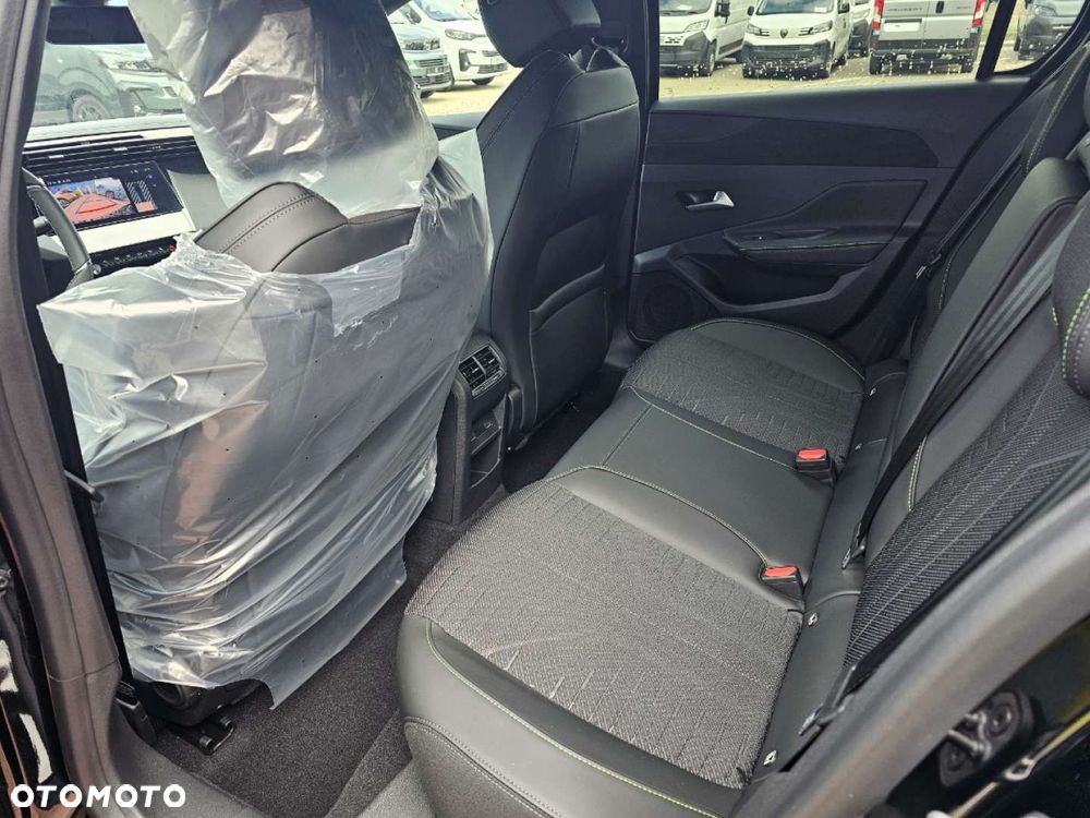 Peugeot 308 - 11