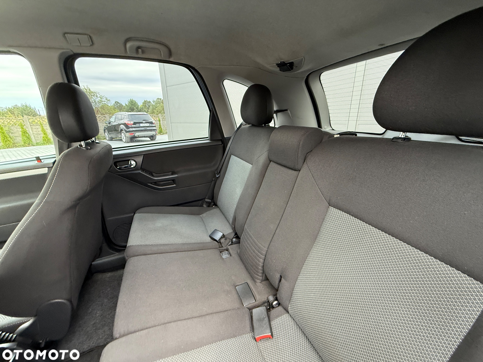 Opel Meriva 1.6 16V Cosmo - 11