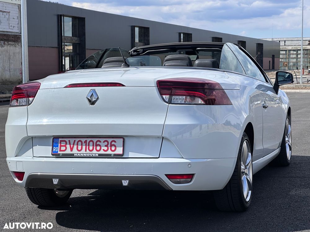 Renault Megane TCe 180 GT - 13