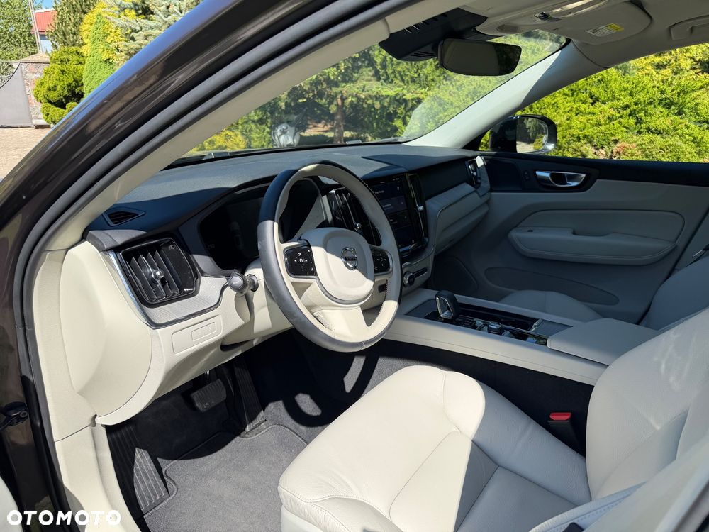 Volvo XC 60 - 13