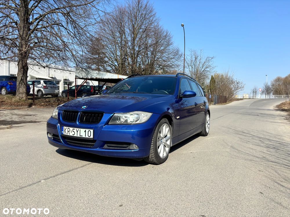 BMW Seria 3 318d - 2