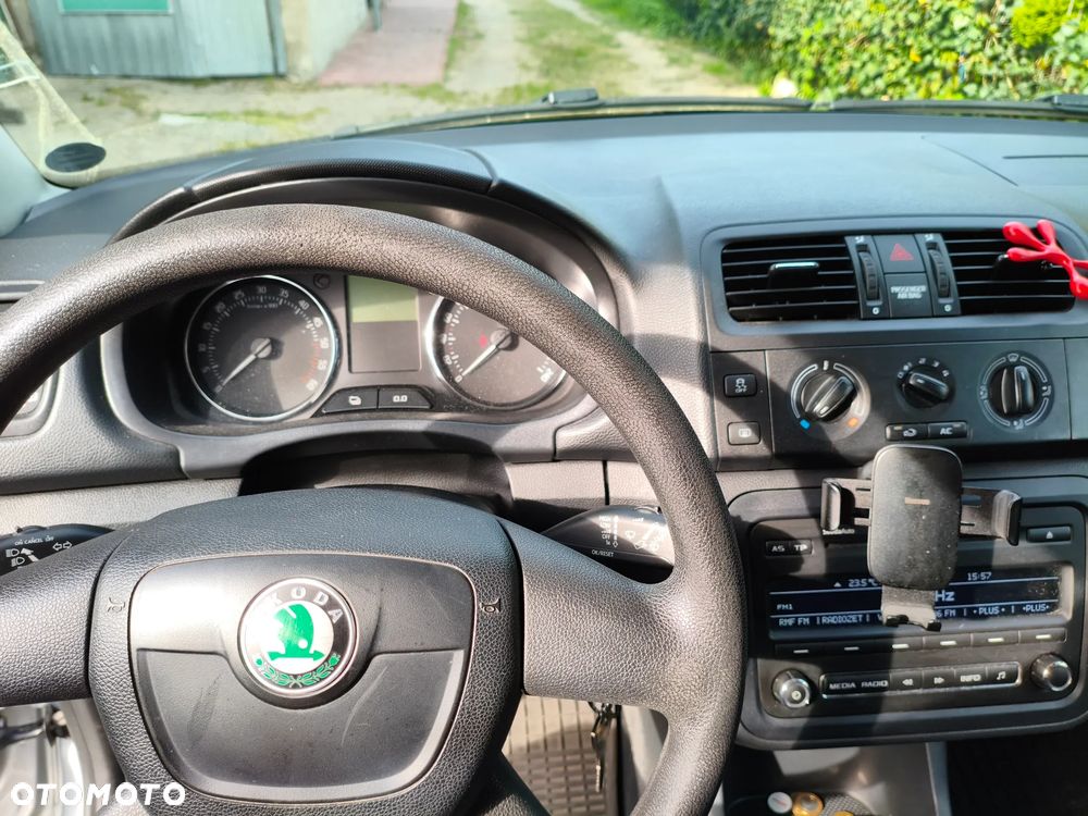 Skoda Fabia - 8