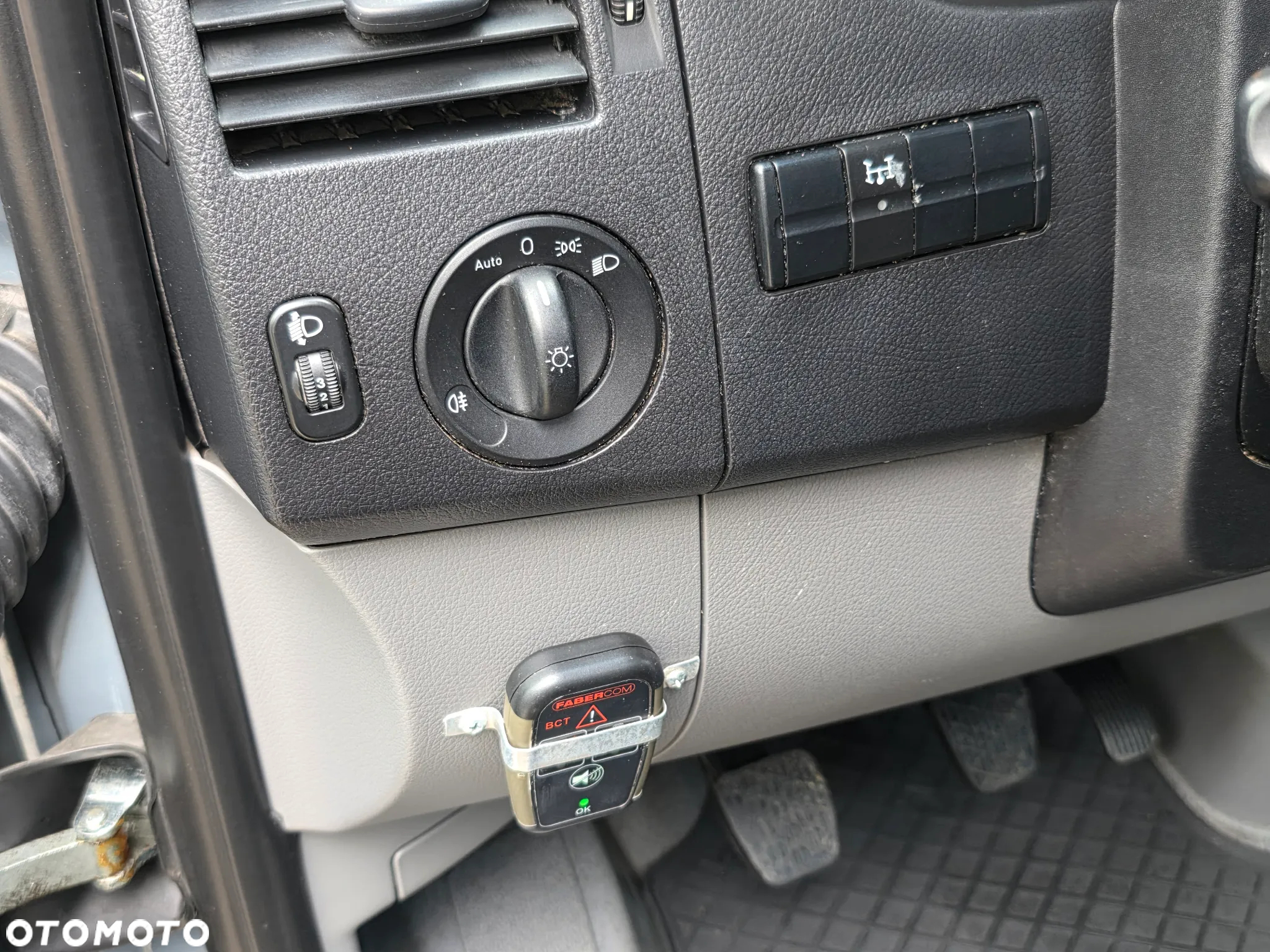 Mercedes-Benz Sprinter 519 CDI Skrzynia 4.30 M + HDS 1.8 Tony ! Klima ! 3.0 CDI  * 190 Km ! - 39