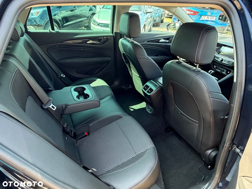 Opel Insignia 1.5 Direct InjectionTurbo Dynamic - 11
