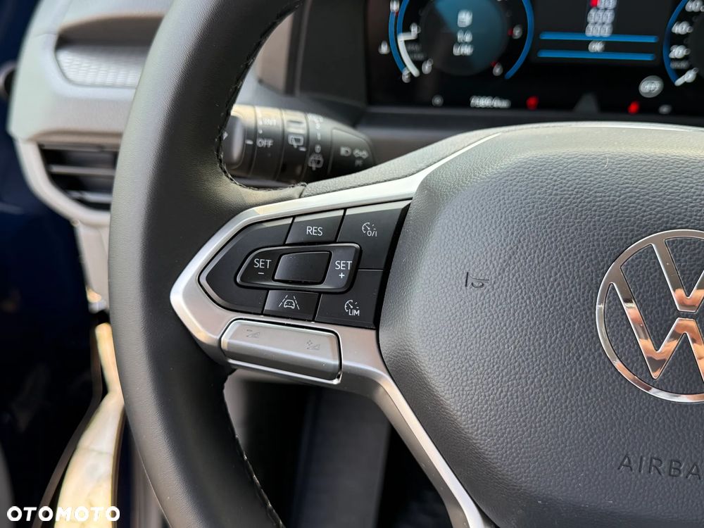 Volkswagen Caravelle - 15