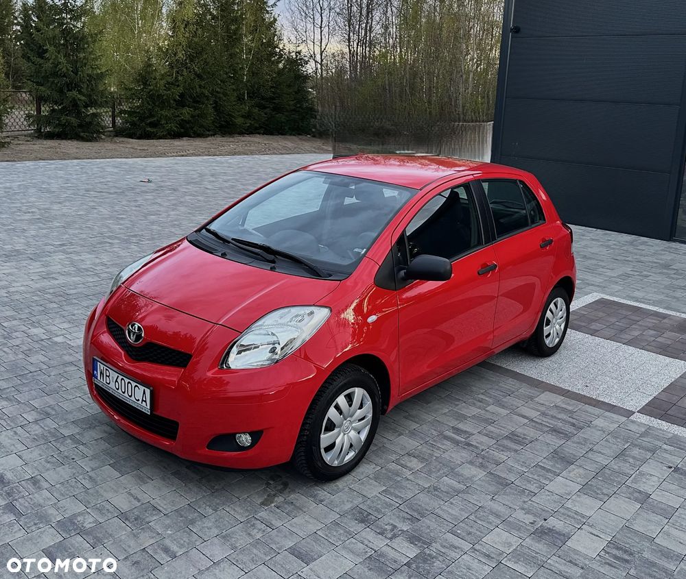 Toyota Yaris 1.0 Terra A/C - 1