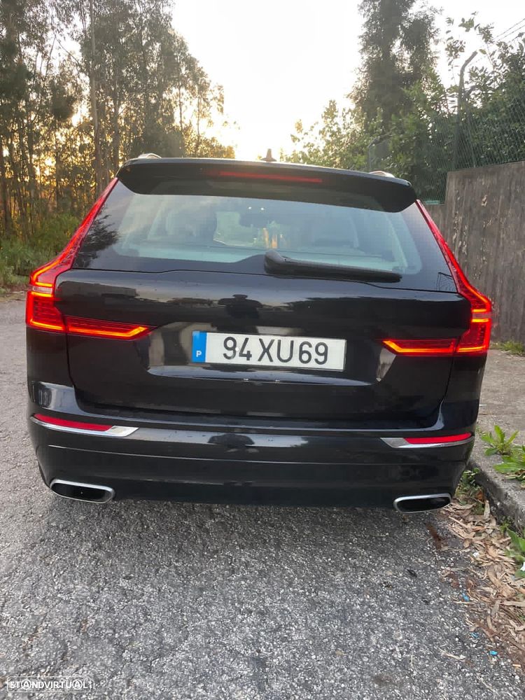 Volvo XC 60 2.0 D4 R-Design Geartronic - 5
