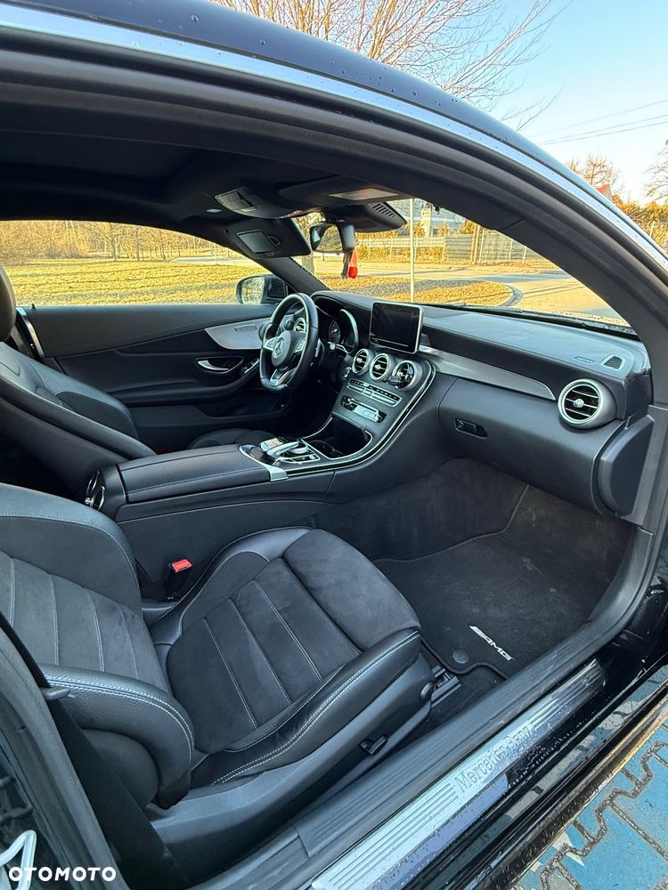Mercedes-Benz Klasa C 200 4-Matic 9G-Tronic - 8
