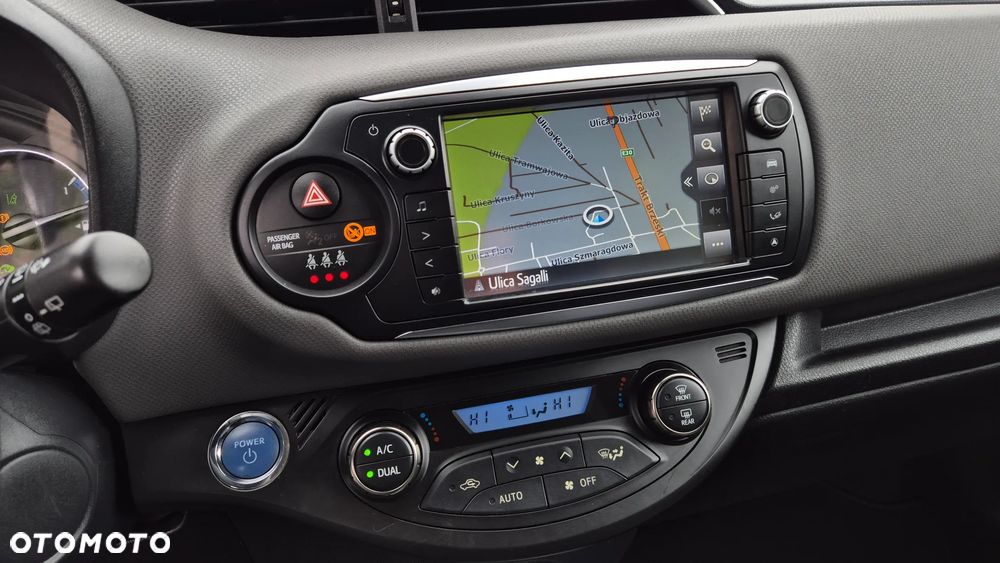 Toyota Yaris 1.5 VVT-i Style Selection - 25