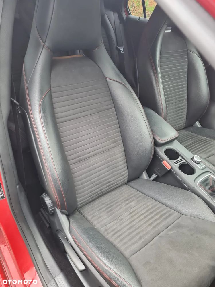 Mercedes-Benz Klasa A 180 (BlueEFFICIENCY) AMG Sport - 17