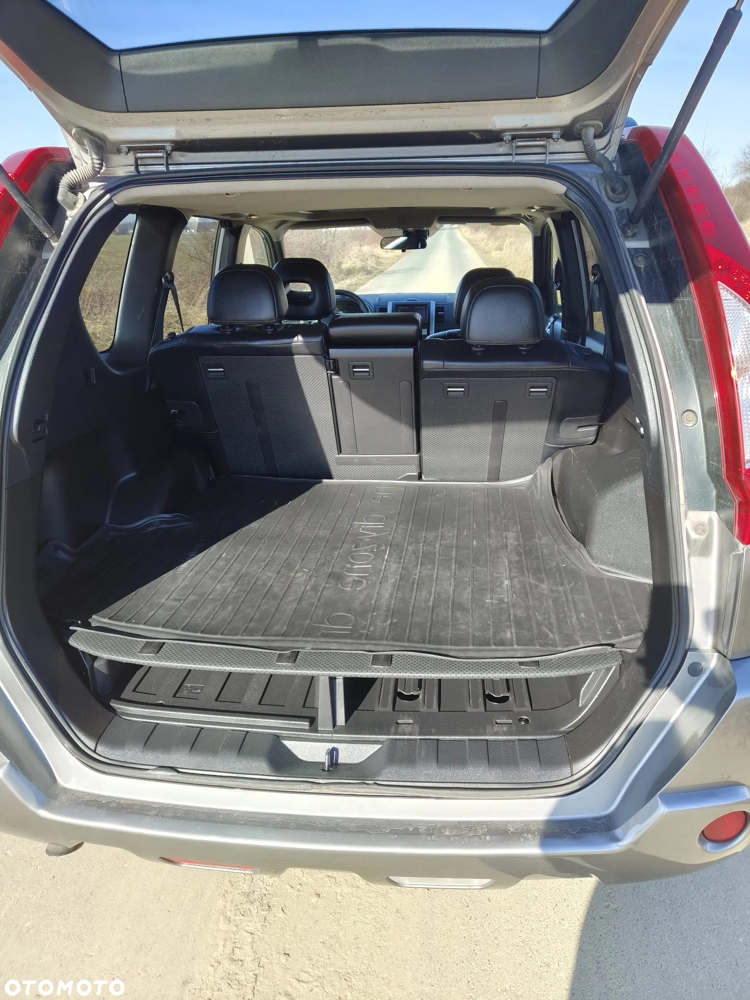Nissan X-Trail 2.0 dCi SE - 9