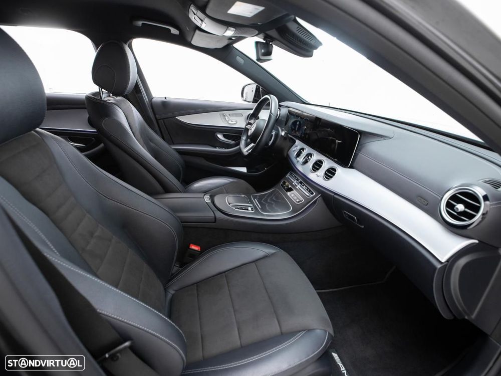 Mercedes-Benz E 300 de AMG Line - 10
