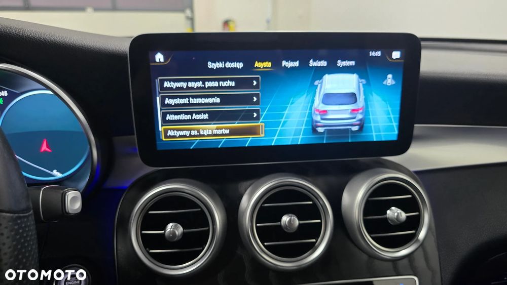 Mercedes-Benz GLC 300 de 4-Matic Business Edition - 31