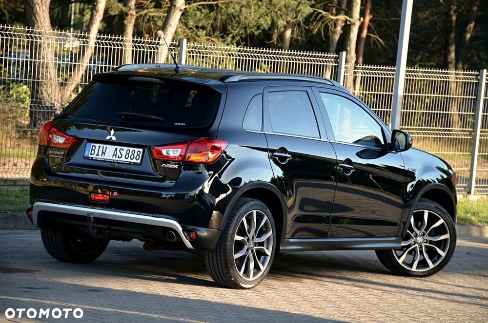 Mitsubishi ASX - 10