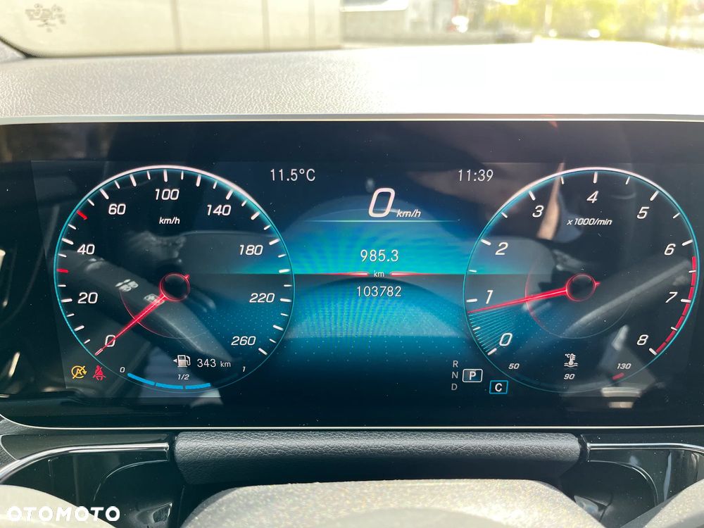 Mercedes-Benz GLA 250 8G-DCT - 15