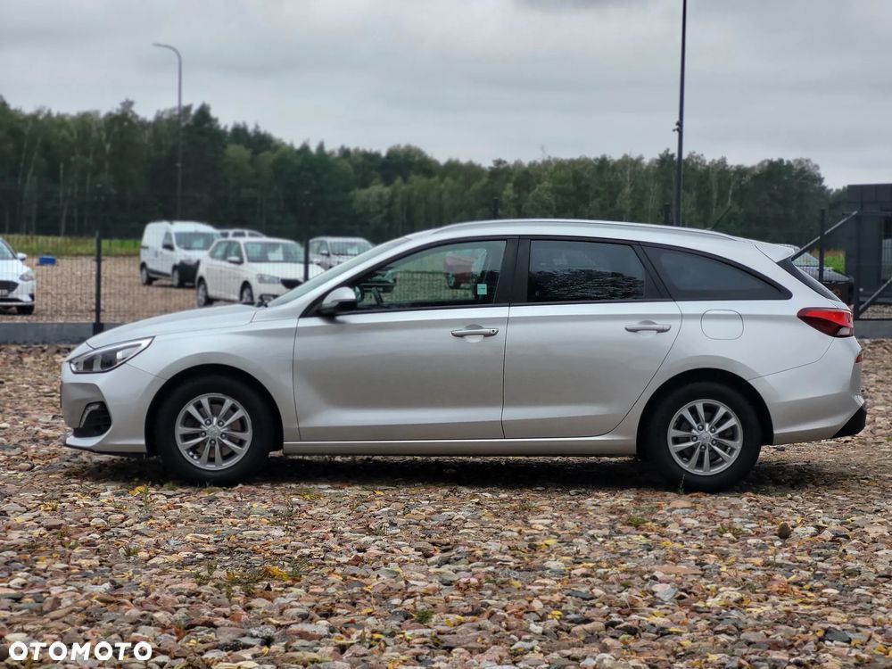 Hyundai i30 Fastback 1.0 T-GDI GPF Classic + - 8