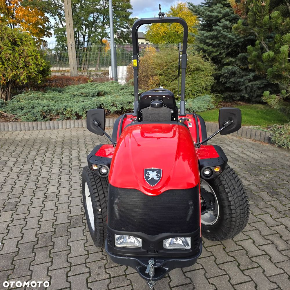 ANTONIO CARRARO TTR 3800 Hydrostat z obracaną kieronicą i siedzeniem - 2