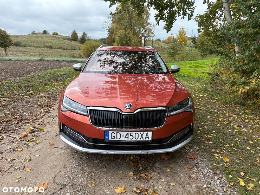 Skoda Superb 2.0 TDI SCR 4x4 Scout DSG - 2