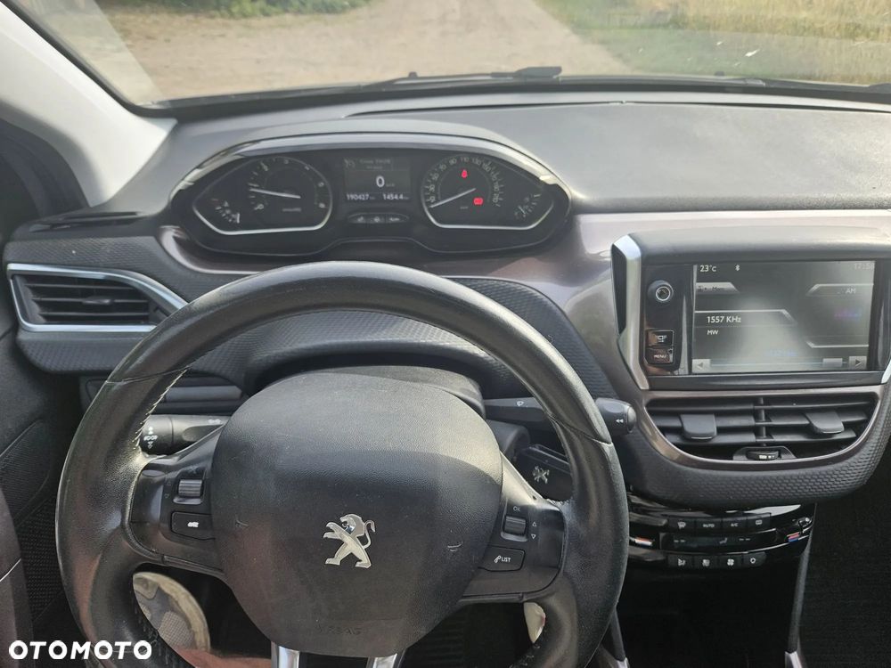 Peugeot 2008 e-HDi FAP 92 STOP & START Allure - 2