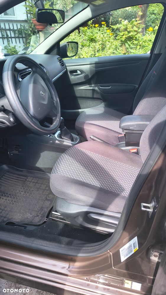 Peugeot 301 1.6 VTi Allure - 10