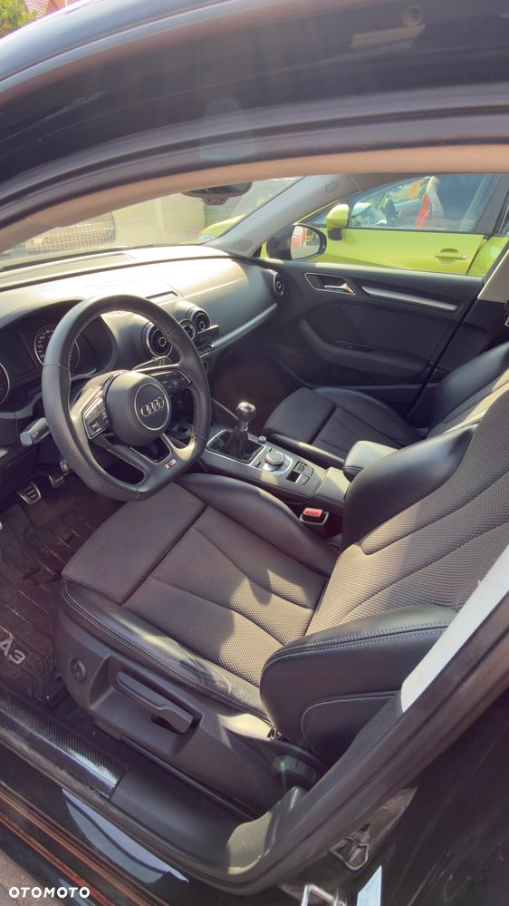 Audi A3 Sportback 1.6 TDI ultra Attraction - 13