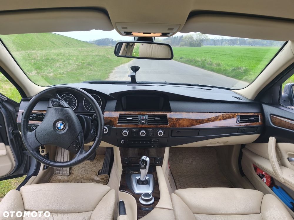 BMW Seria 5 - 8