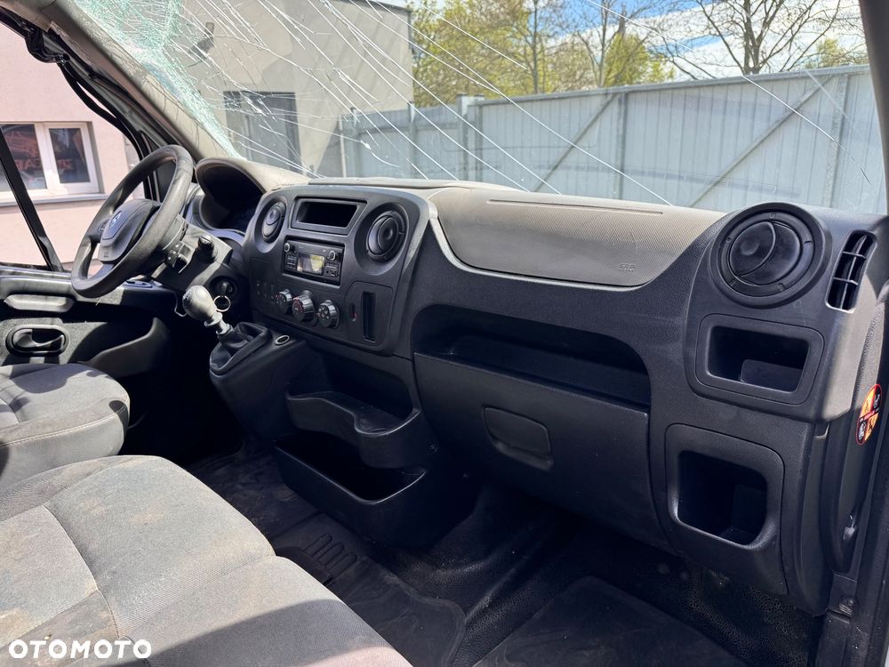 Renault Master - 10