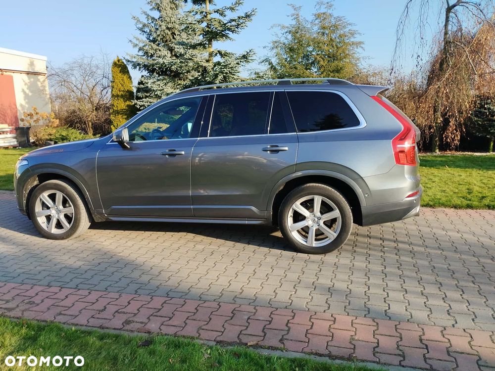Volvo XC 90 D5 AWD Momentum - 7