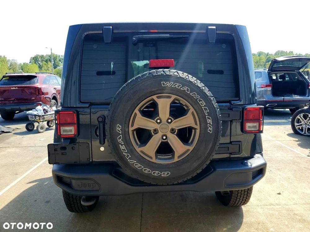 Jeep Wrangler - 7