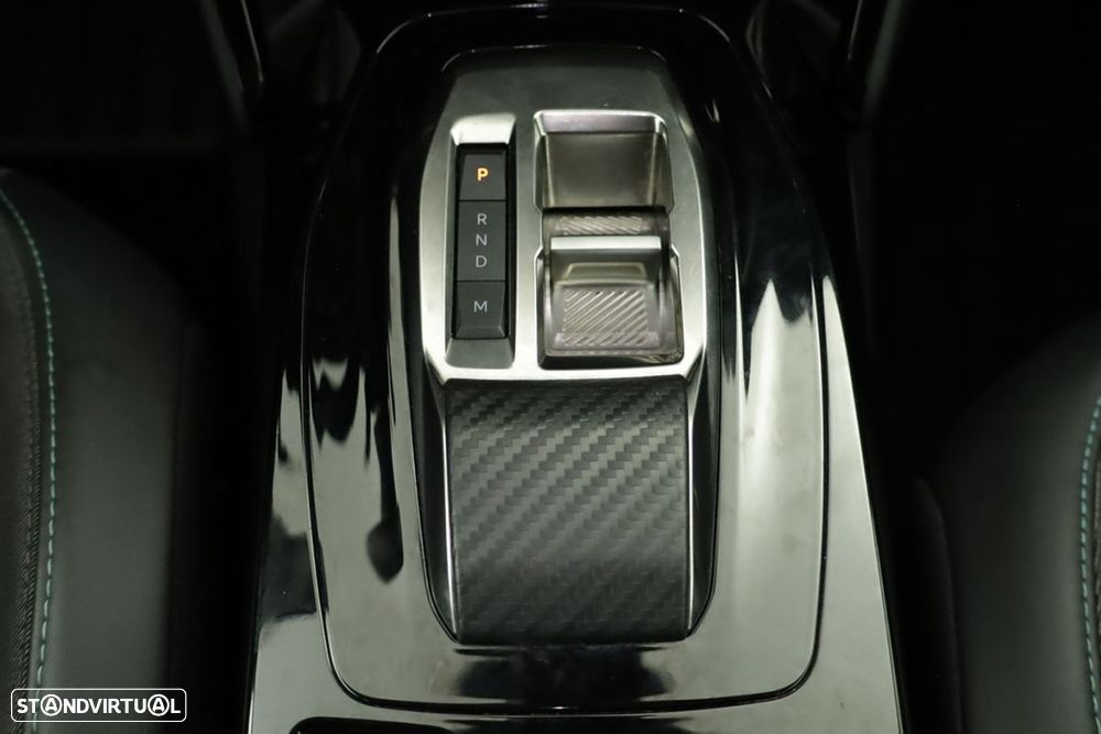 Peugeot 2008 1.2 PureTech Allure Pack EAT8 - 14