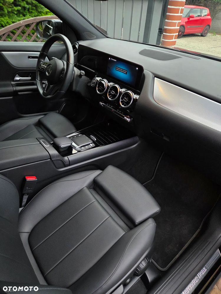 Mercedes-Benz GLA 200 Business Edition - 15