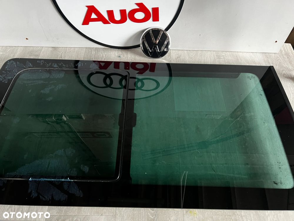 Szyba Boczna PRAWA Przesuwna VW CARAVELLA MULTIVAN T6 2019R 7E0847712AG ORYGINAŁ