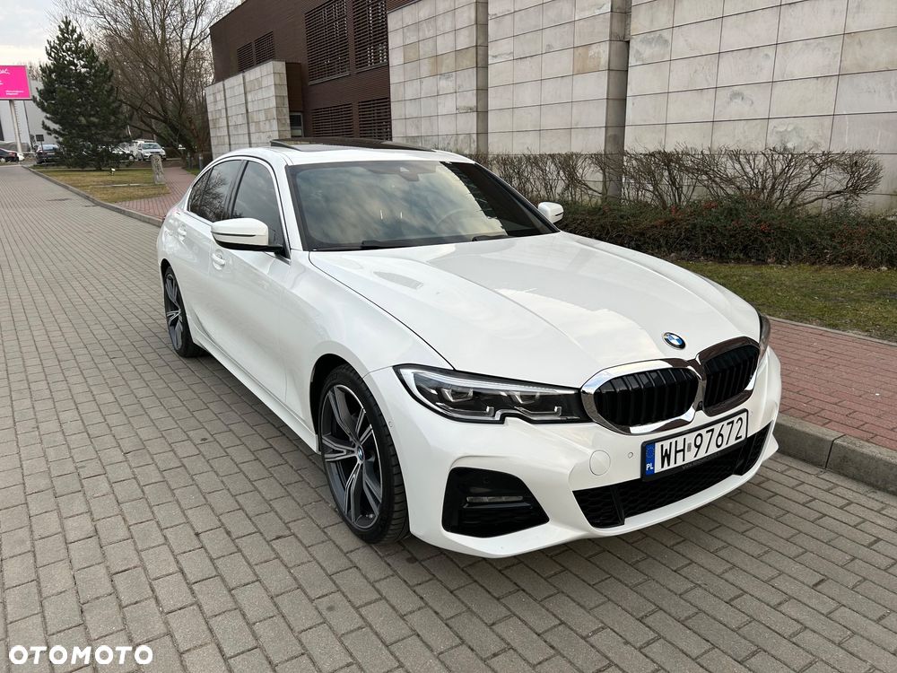 BMW Seria 3 330i M Sport sport - 10