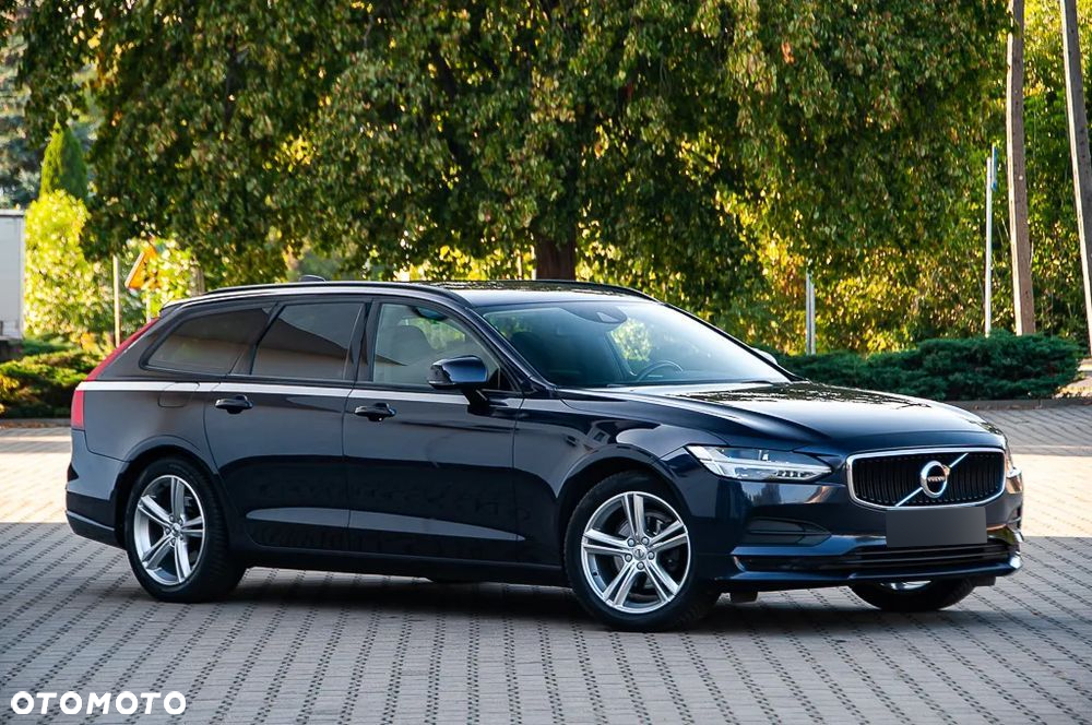 Volvo V90 D3 SCR Momentum - 4