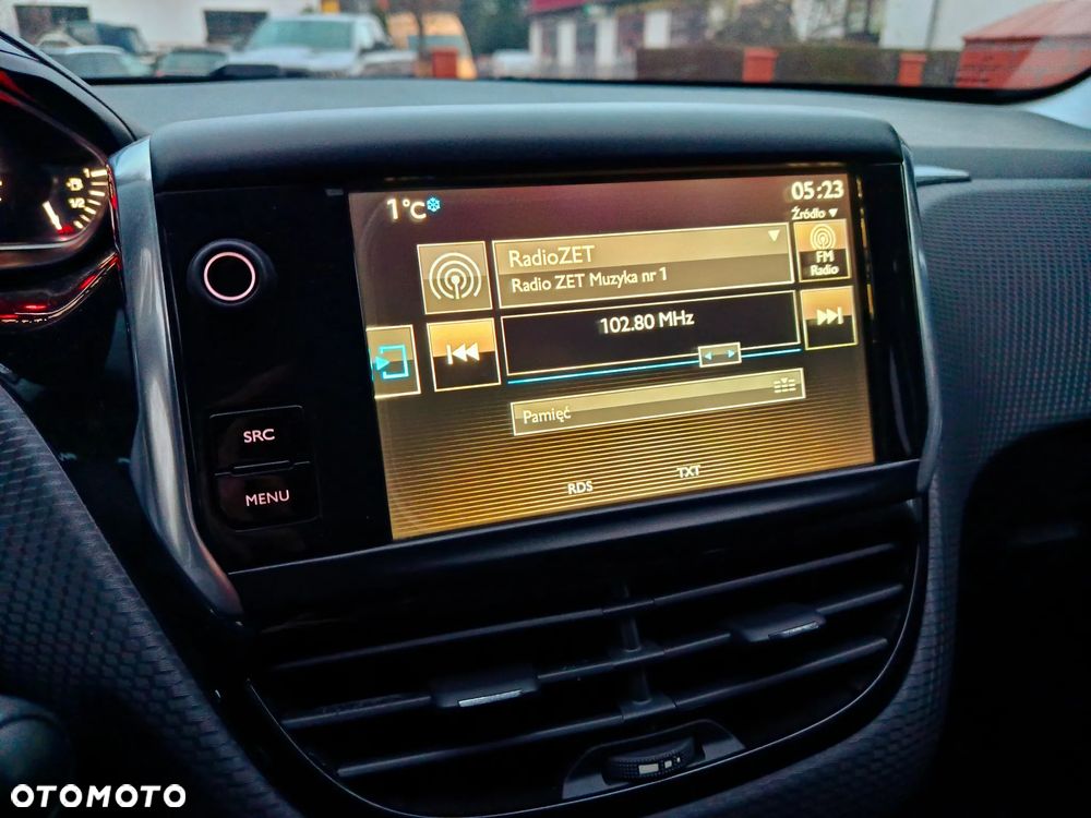 Peugeot 2008 PureTech 110 Stop&Start Style - 19