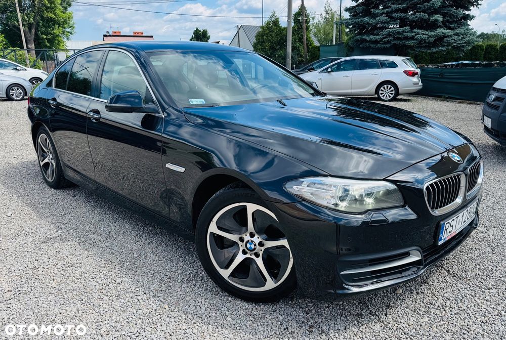 BMW Seria 5 530d xDrive Sport-Aut Modern Line - 3