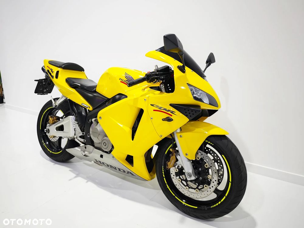 Honda CBR - 2