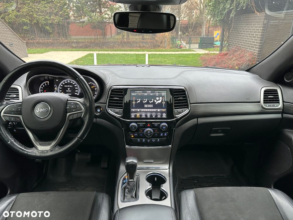 Jeep Grand Cherokee - 9