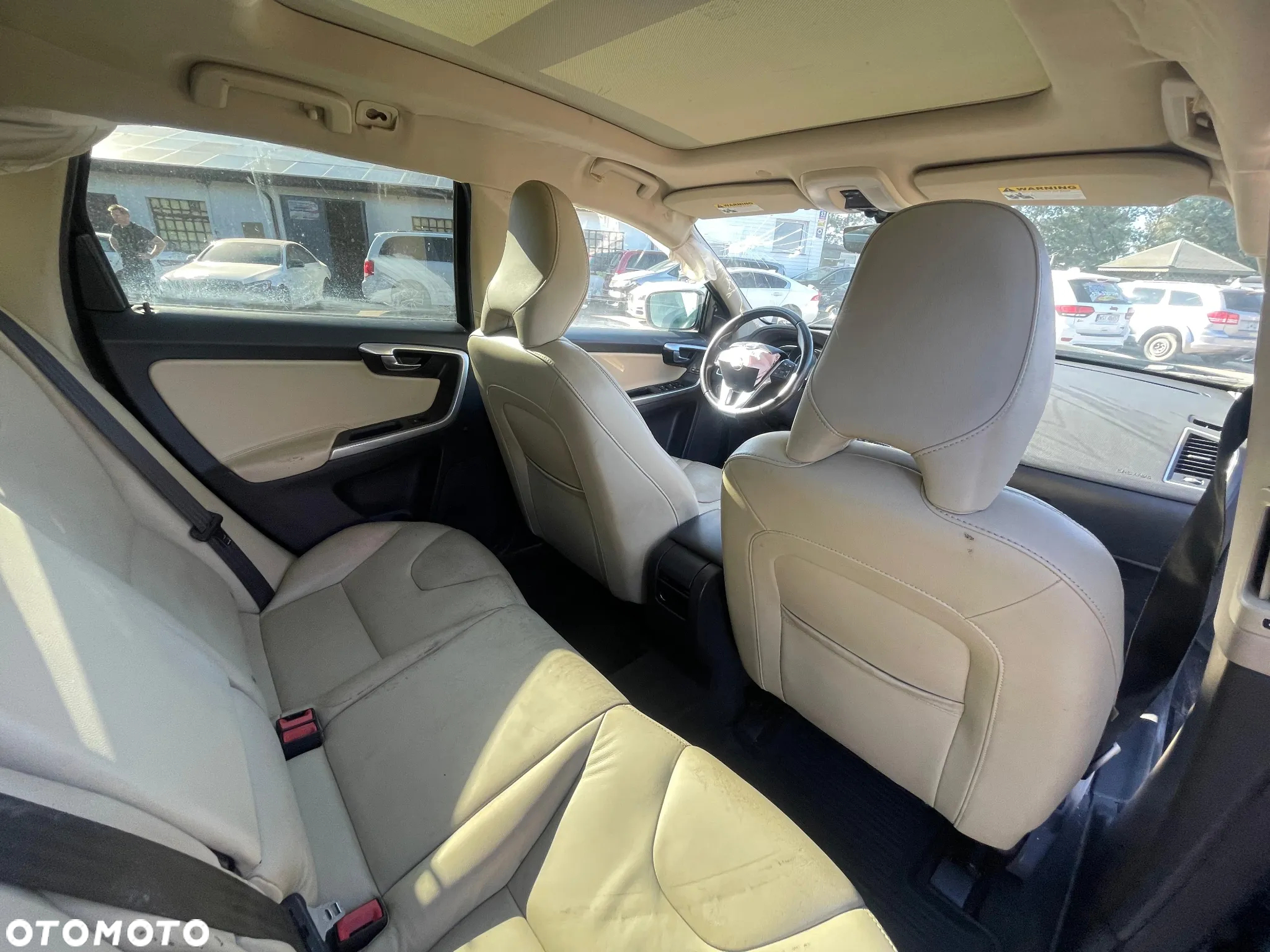 Volvo XC 60 T6 AWD Momentum - 12