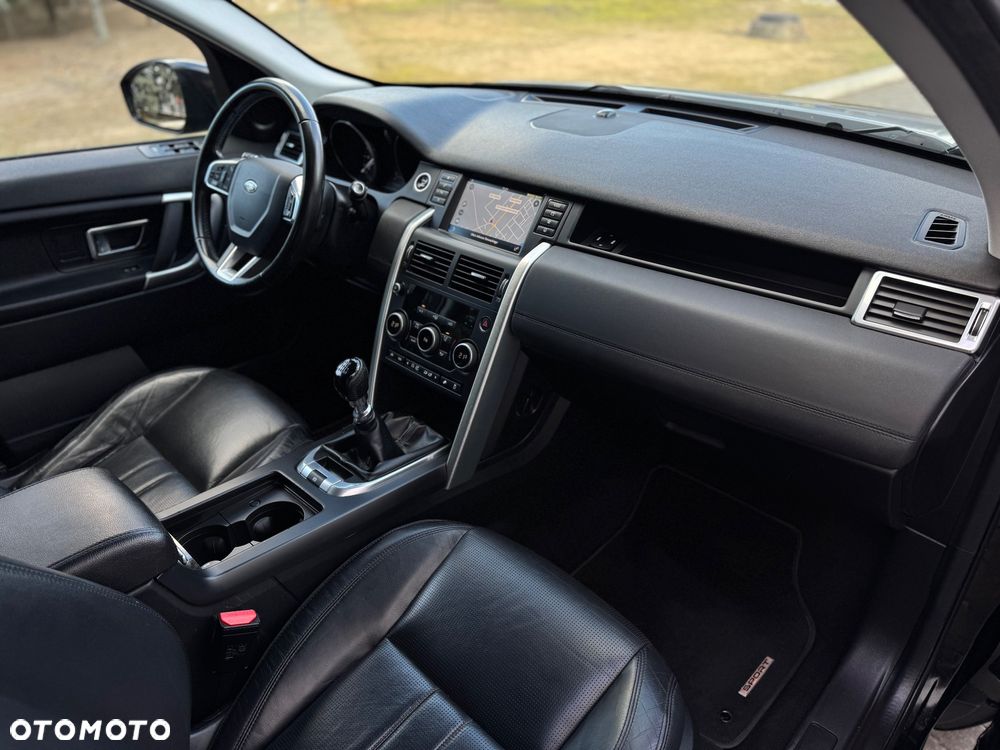Land Rover Discovery Sport TD4 HSE Luxury - 19