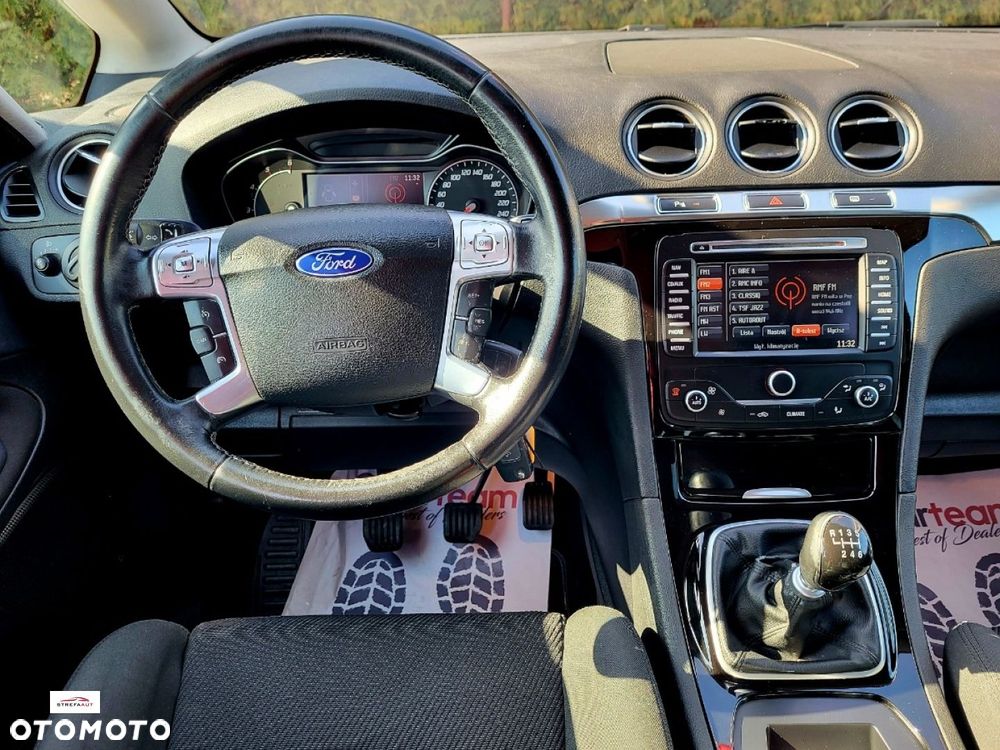 Ford S-Max - 19