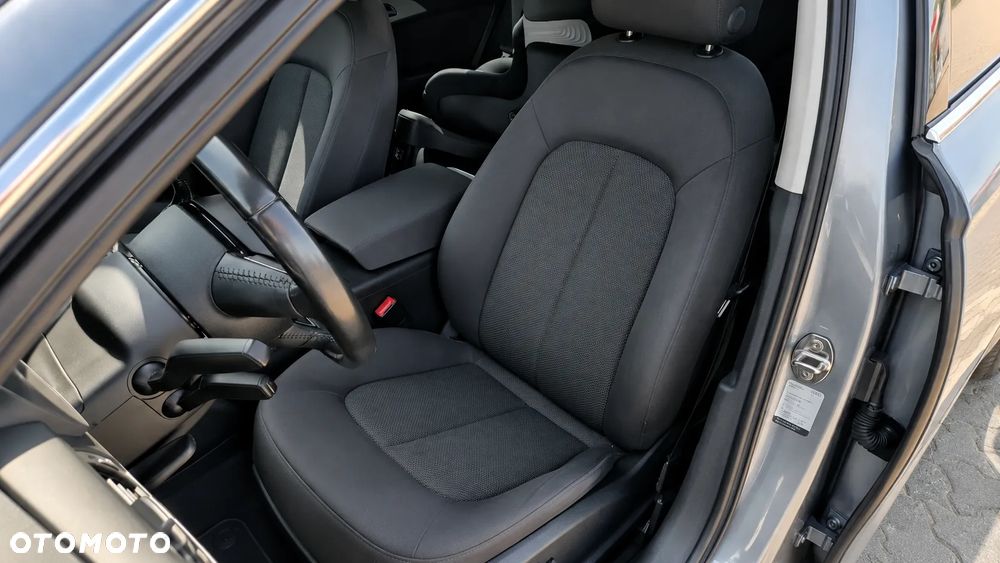 Audi A6 Avant 2.0 TDI ultra S tronic - 12