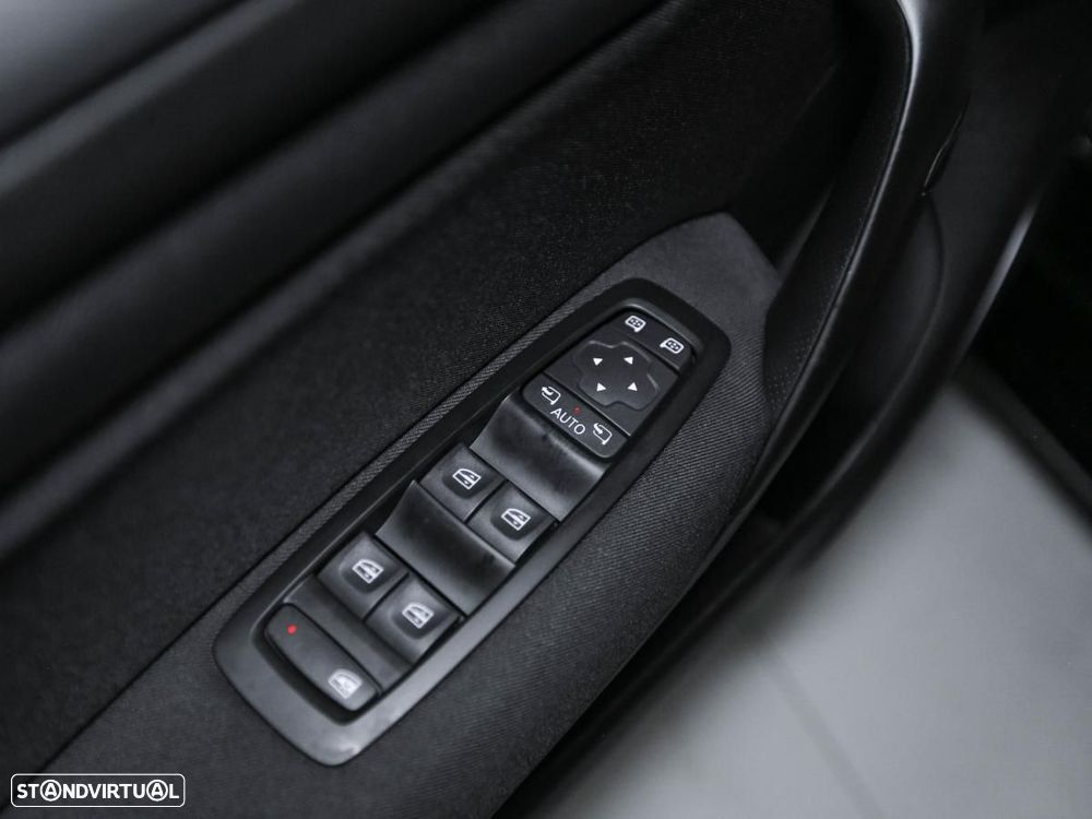 Renault Mégane Sport Tourer 1.5 Blue dCi Limited - 12