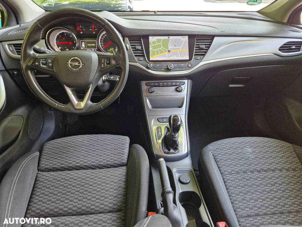 Opel Astra 2018 photo 4