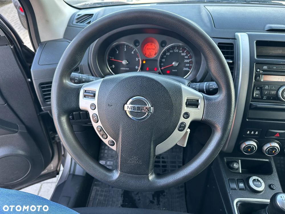Nissan X-Trail - 8