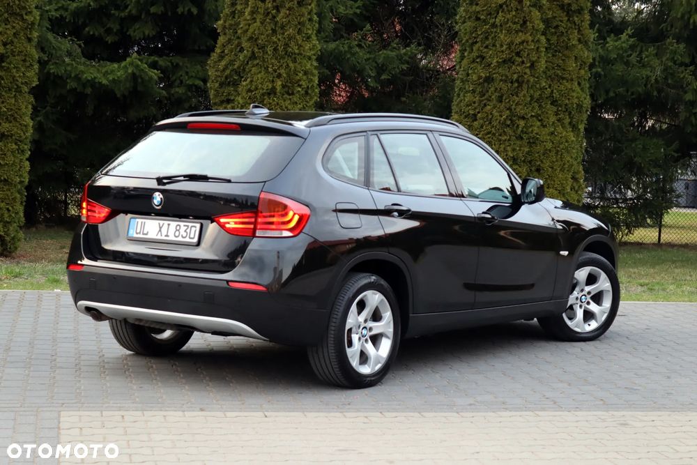 BMW X1 xDrive20d - 11