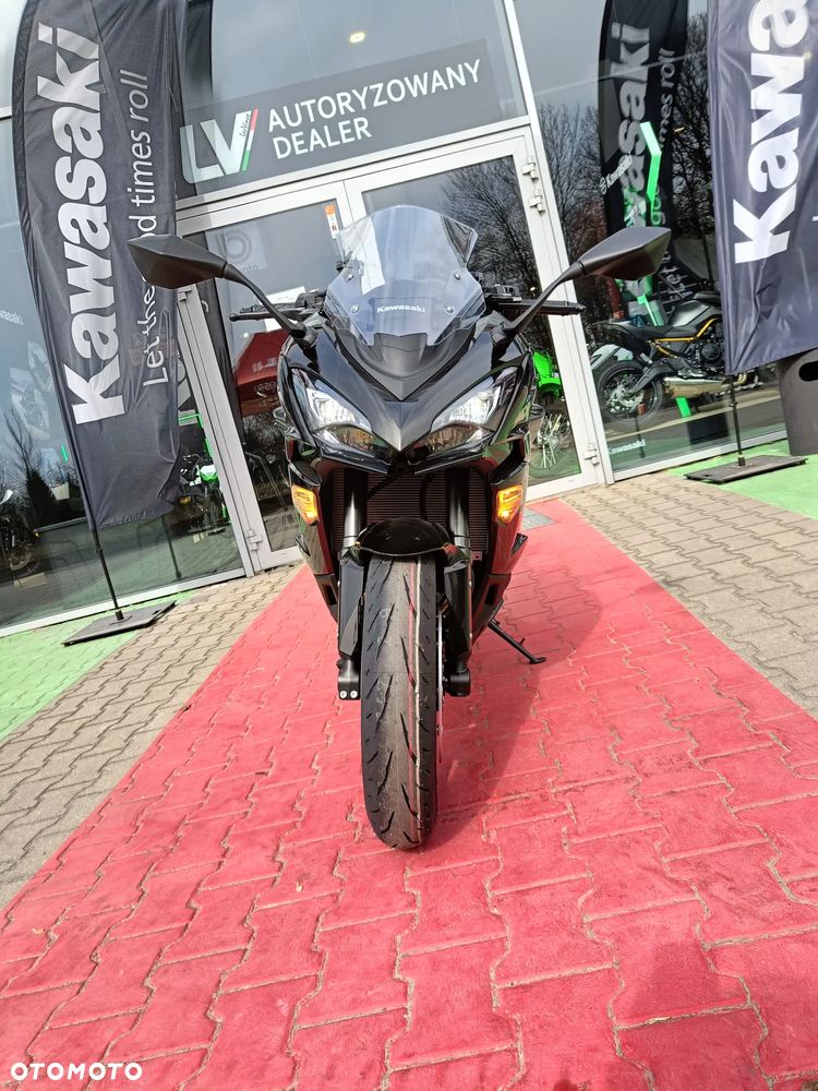 Kawasaki Ninja - 8