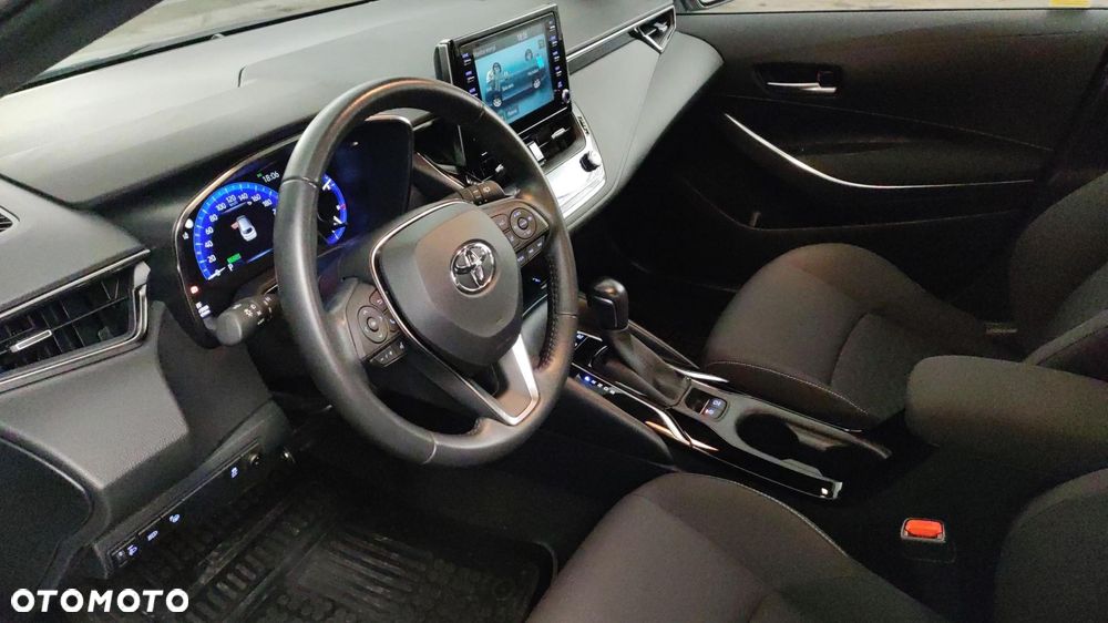 Toyota Corolla - 9